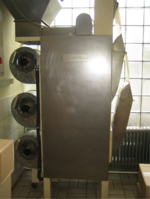30037: 3-stufige Enthäutungsmaschine für Pistazien, Mandeln, Haselnüsse etc. 
