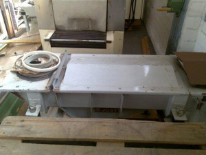 Bild zu Schwingförderrinne  JOST