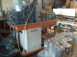 Bild zu Straff- Banderoliermaschine  PESTER