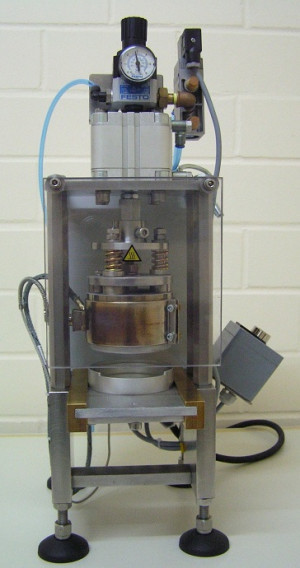 Bild zu Manuelles Siegelgerät für Kunststoffbecher 