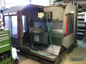 Bild zu 3-Achs-CNC Fräsmaschine  MAHO