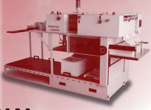 36515: Etikettiermaschine für Endlosformulare  STRALFORS