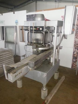 Bild zu Dosenverschließmaschine 