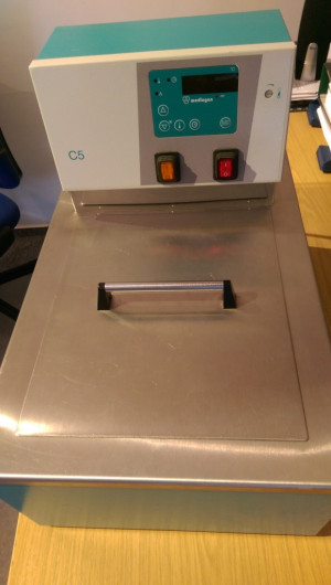 Bild zu Ölbad Durchlauferhitzer  MEDINGEN