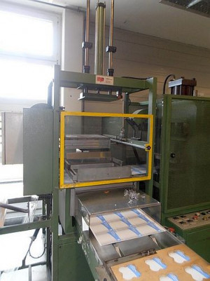 Bild zu Skinpack- Blistermaschine  IMP