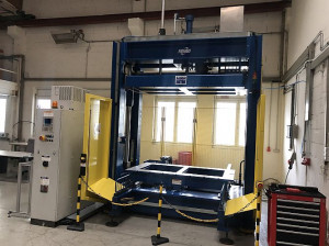 Bild zu hydraulische Schiebetisch Kaschierpresse  FRIMO