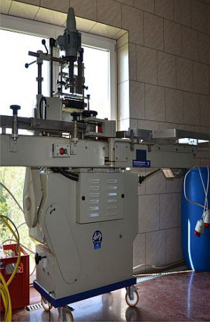 Bild zu Nassleim-Etikettiermaschine  SEITZ