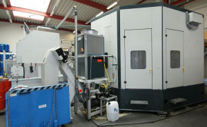 Bild zu 10-Stationen-Rundtisch-Bearbeitungszentrum 