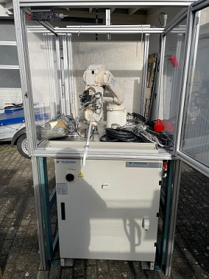 Bild zu 6-Achsen-Roboter  YASKAWA