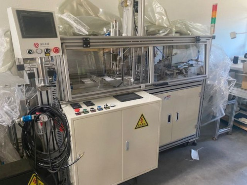 41382: Medizinische Masken Herstellung  EARLOOP