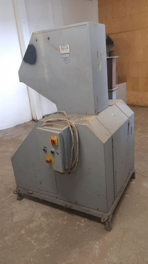 Bild zu Anguss-Schneidmühlen  TRIA