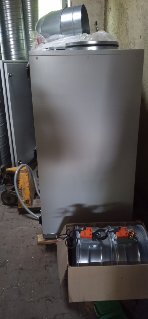 41796: Kompaktlüftungsgerät  ROSENBERG