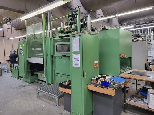 41838: Tiefziehmaschine  ILLIG