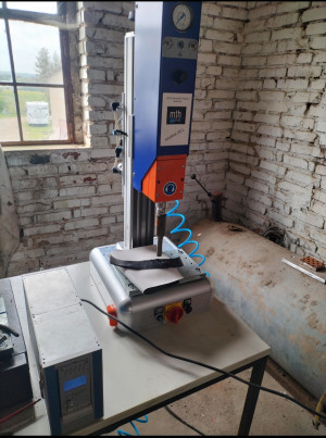 Bild zu Ultraschall Schweißmaschine  MTH