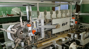 Bild zu Cellophaniermaschine  CAM