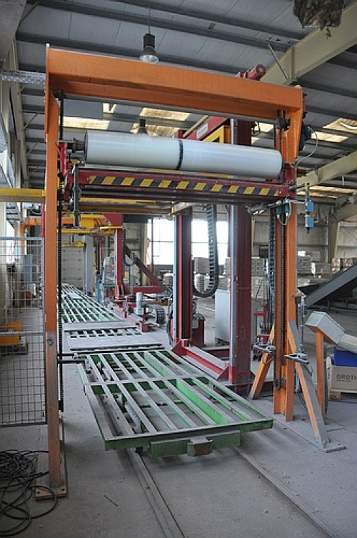 42118: Paletten Folien-Deckblattaufleger  DOX