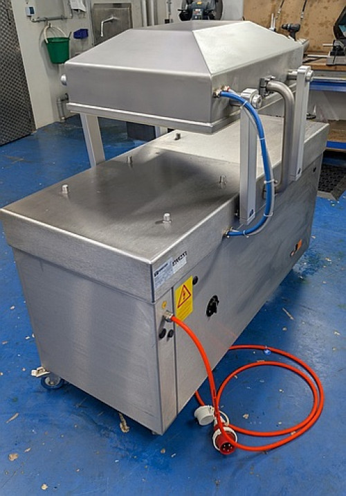 42244: Doppelkammer Vakuummaschine  HENKELMANN