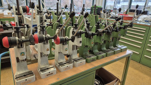 Bild zu Kniehebelpressen  SCHMIDT