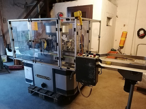 42272: Etikettiermaschine  LANGGUTH