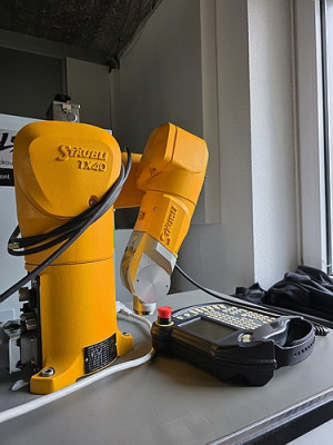 Bild zu Roboter  STÄUBLI