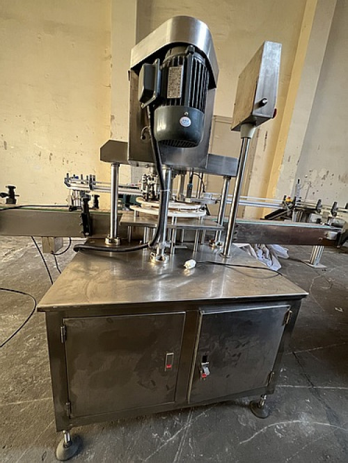 42450: Dosenverschlie&szlig;maschine 