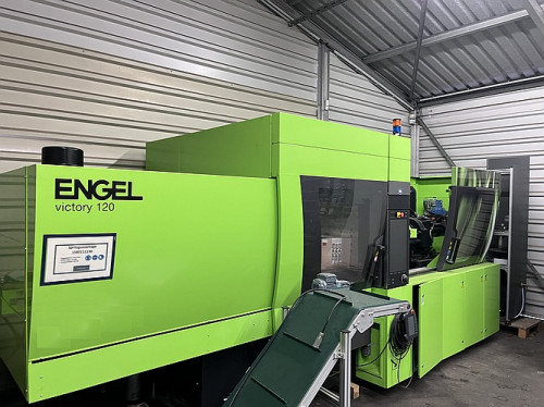 42524: Spritzgie&szlig;maschine  ENGEL