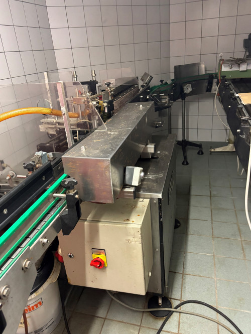 42564: Reihen-Etikettiermaschine  ANKER